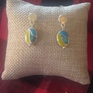 Adorable post back earrings